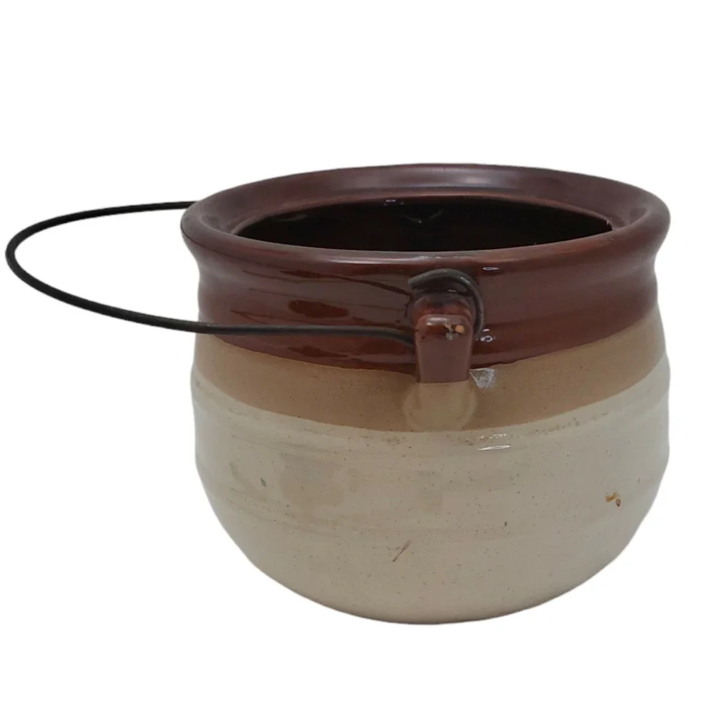 Clay Baked Bean Pot 3 qt with Handle Lid No Ladle Brown